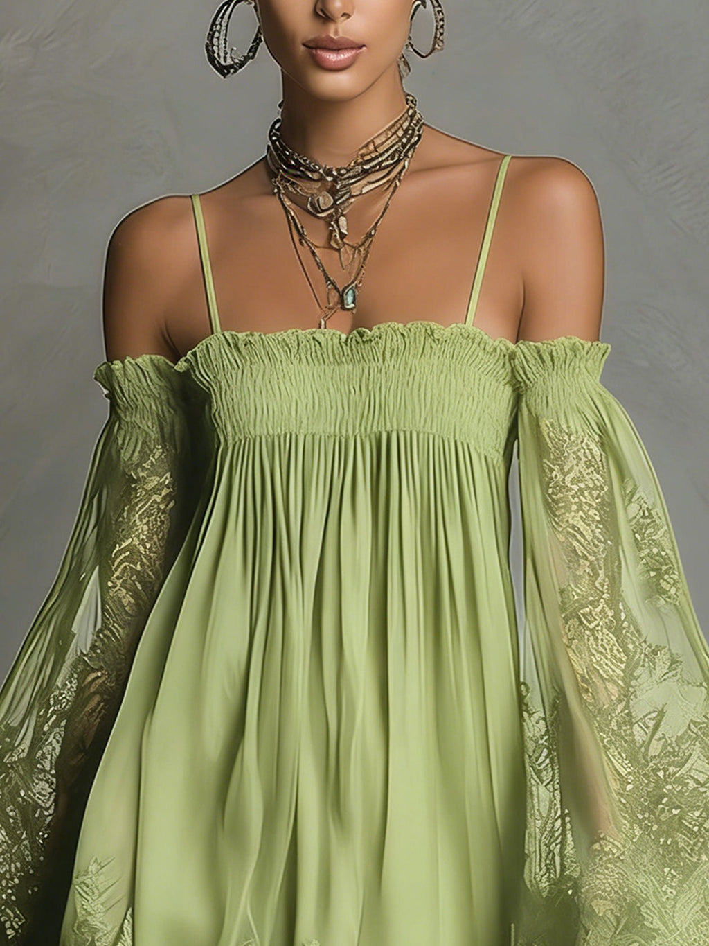 vestido mini de chiffon con encaje y hombros descubiertos. Vejer