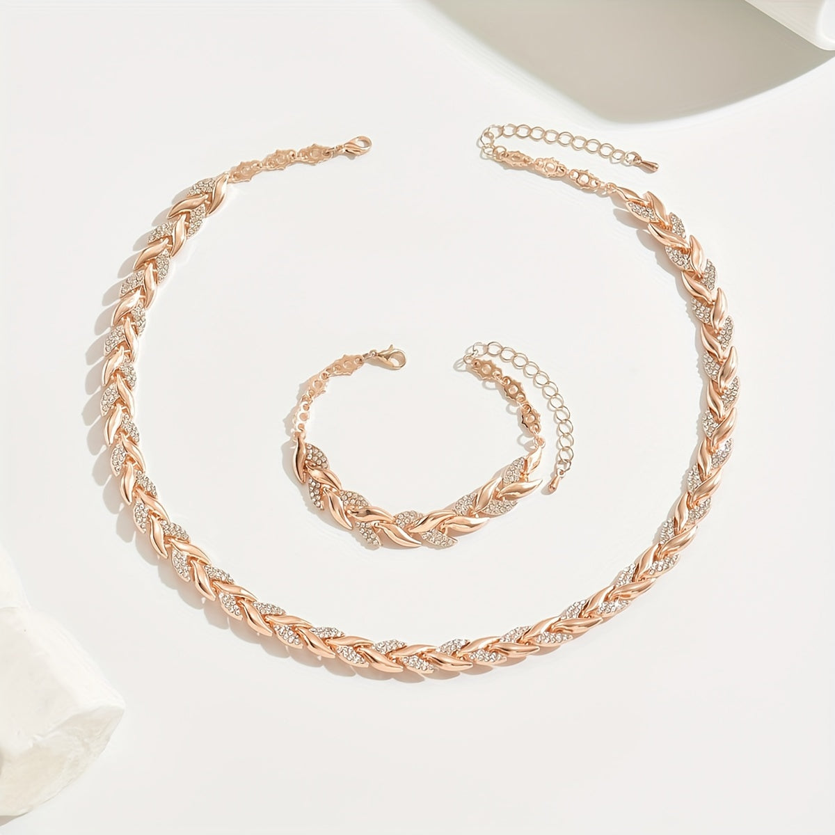 parure de pulsera y collar con eslabones. Mahaut