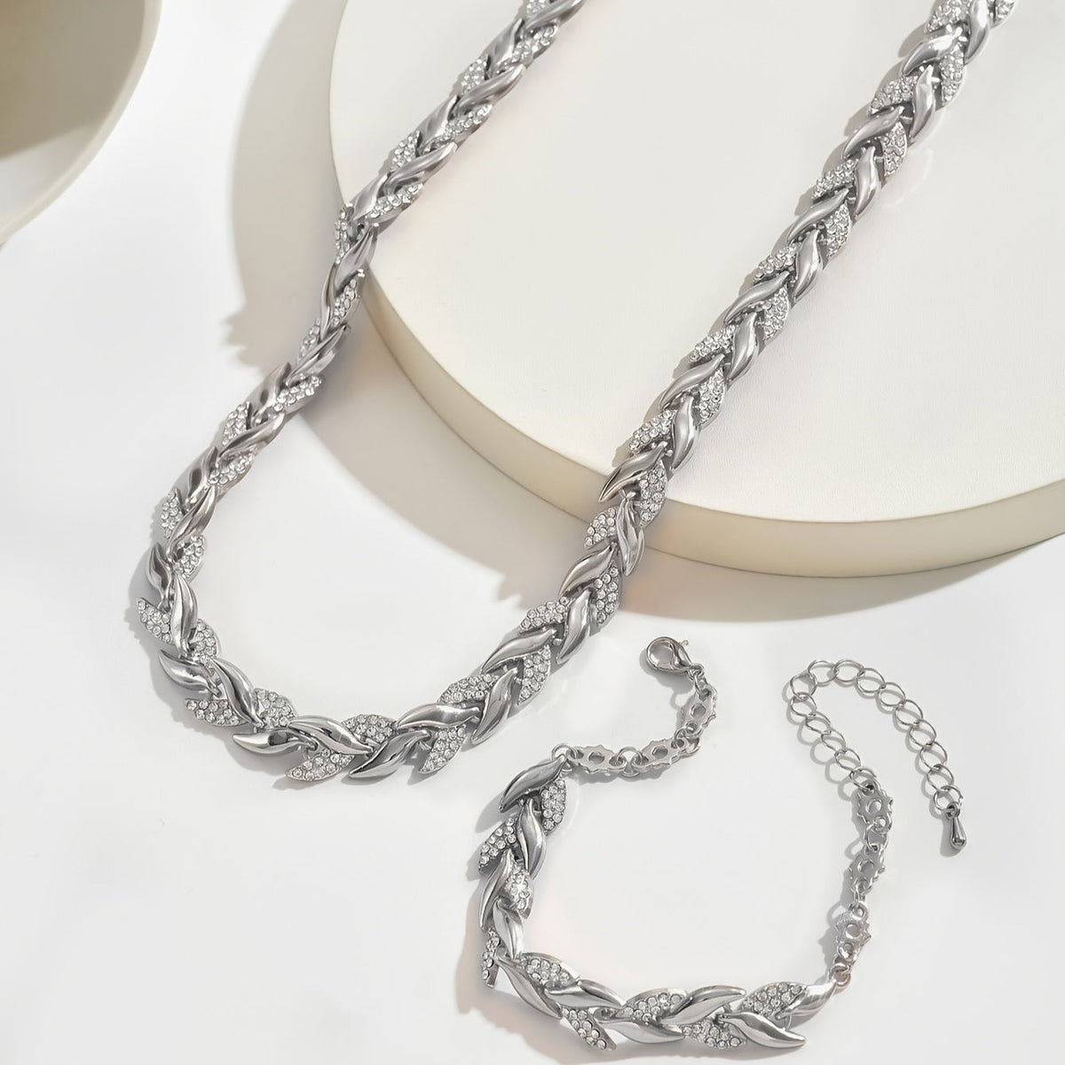 parure de pulsera y collar con eslabones. Mahaut