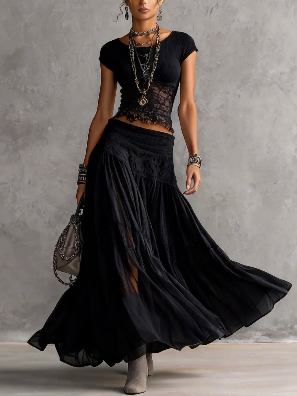 conjunto top de encaje y falda maxi plisada. Ludovica