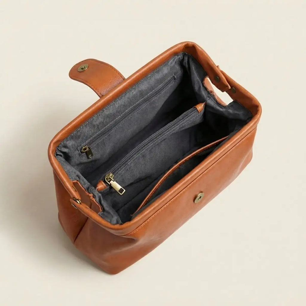 bolso vintage con asa de hombro. Aria